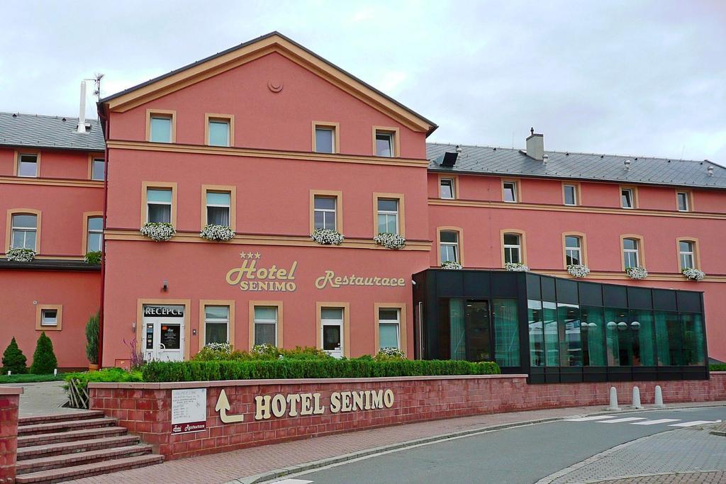 Hotel Senimo Olmütz Exterior foto