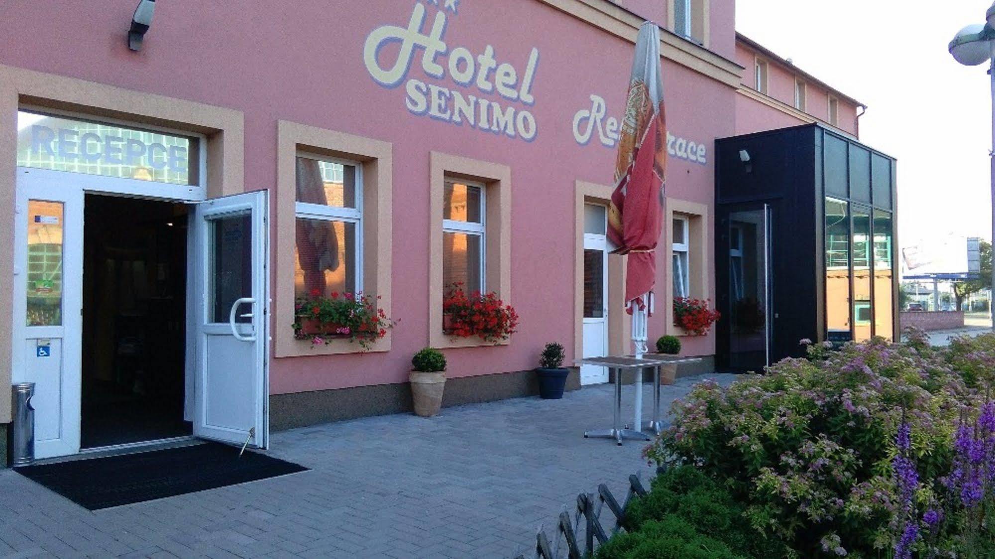 Hotel Senimo Olmütz Exterior foto