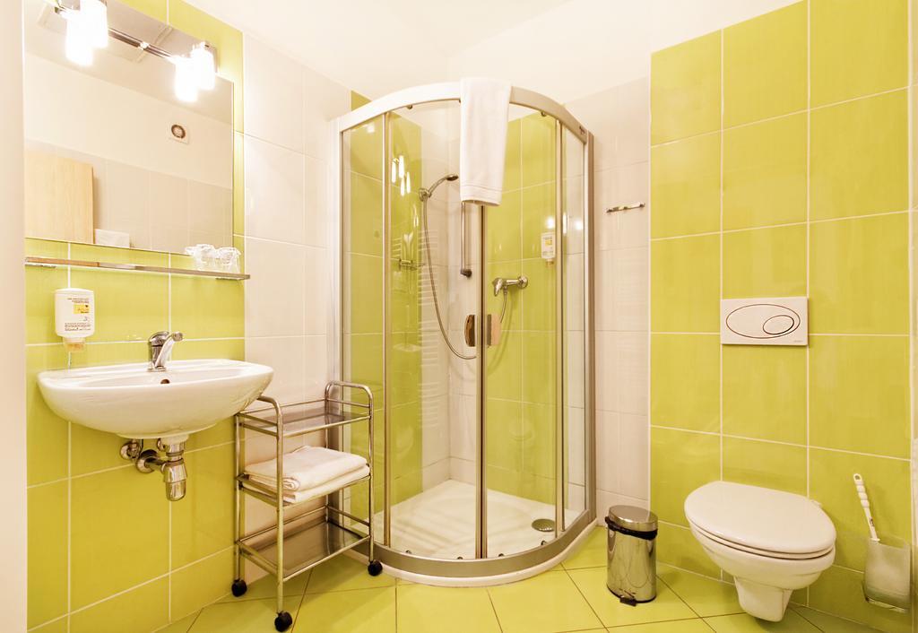 Hotel Senimo Olmütz Zimmer foto
