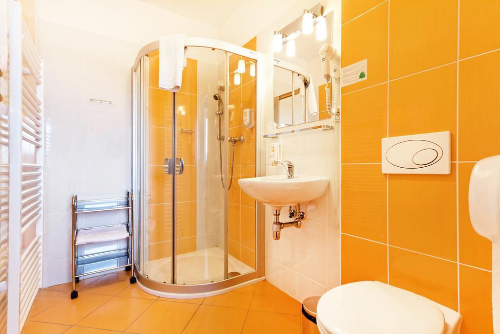 Hotel Senimo Olmütz Zimmer foto
